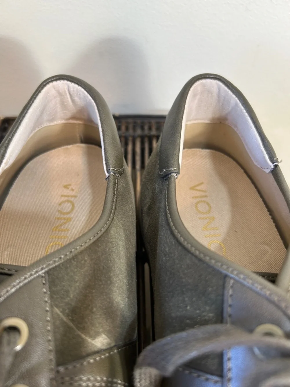 Vionic Olive Green Jerome Suede Low-Top Suede Sneakers