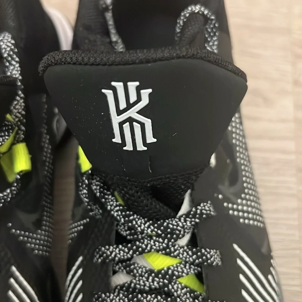 Nike kyrie 11