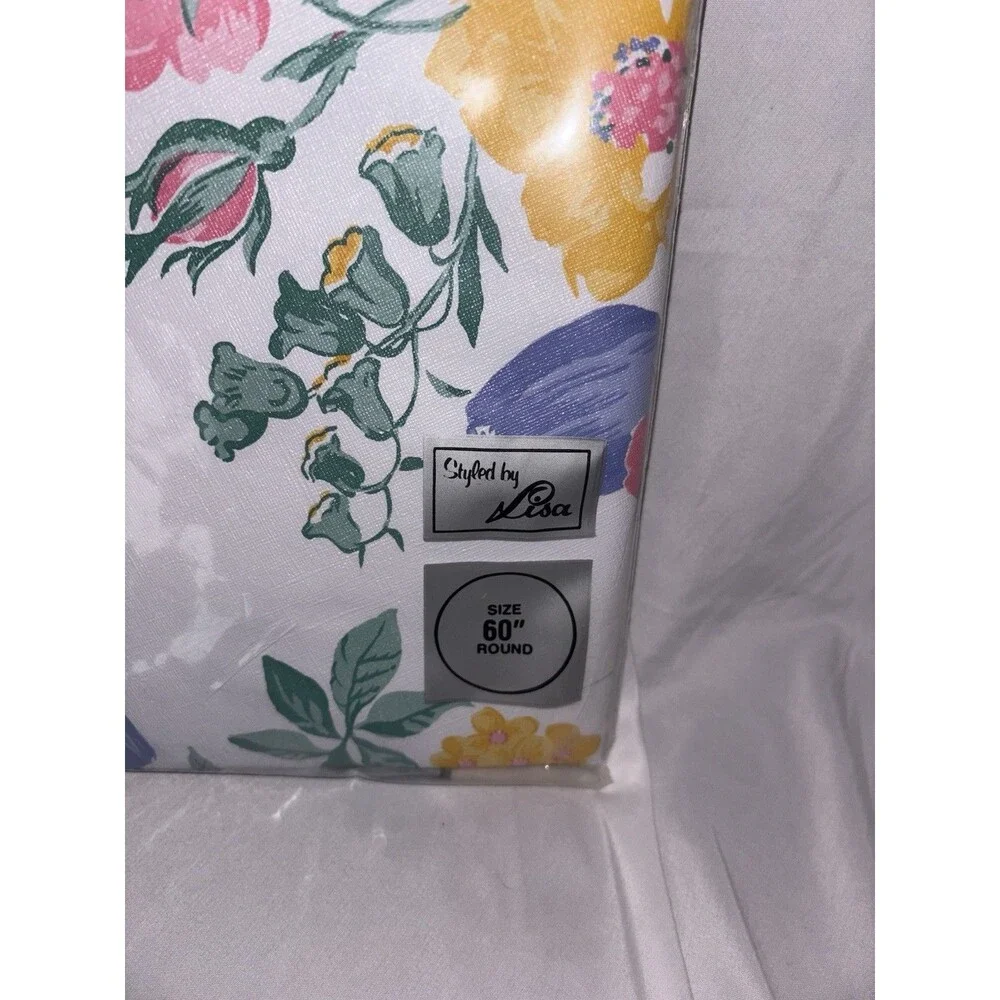 Saxony vinyl floral