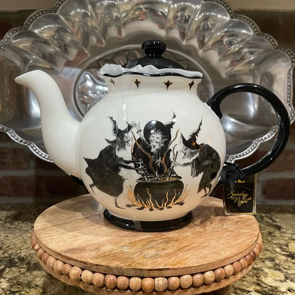 Potter’S Studio brand new