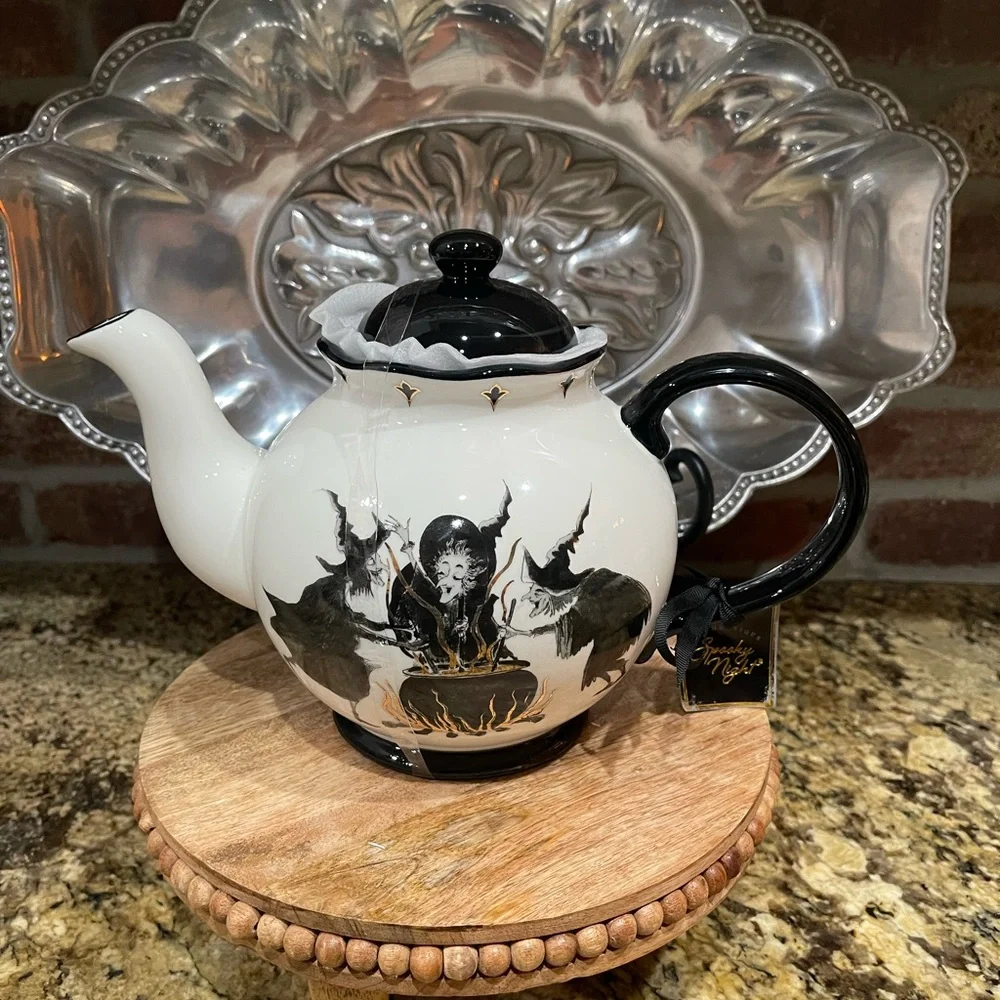 Potter’S Studio brand new