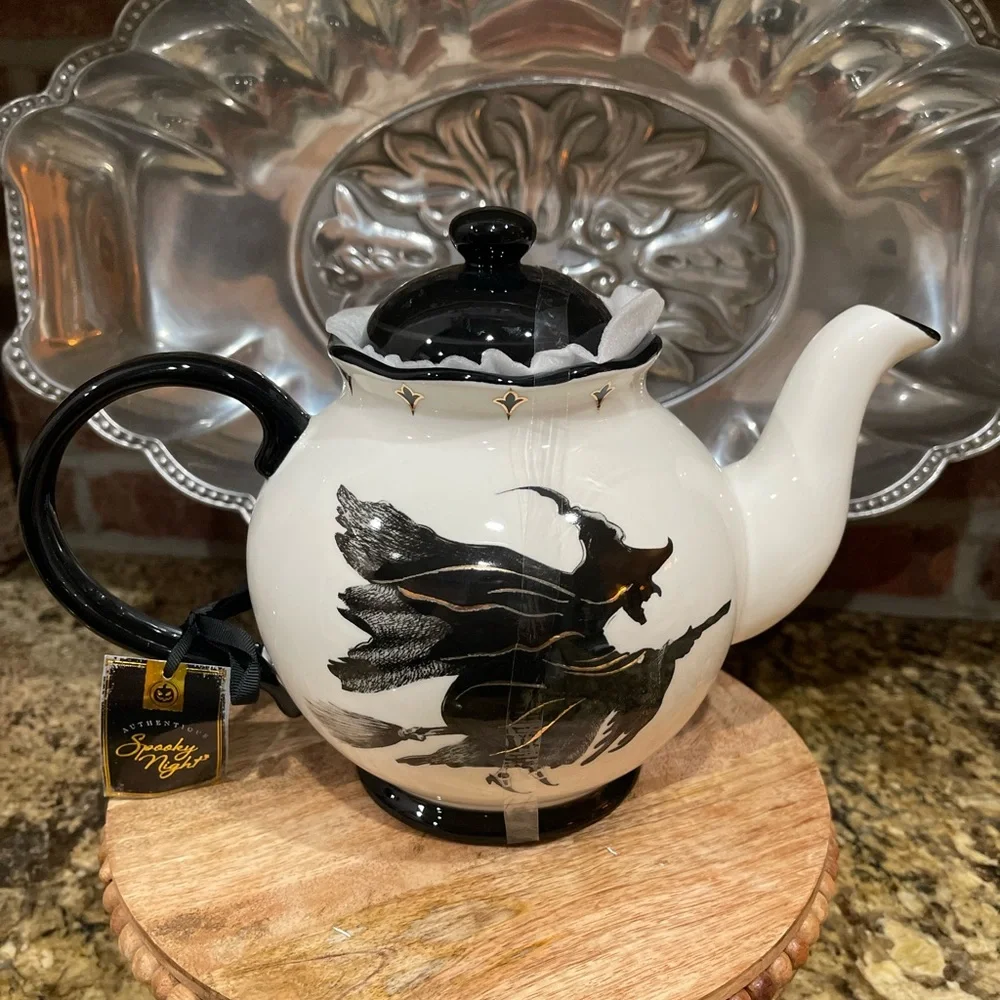 Potter’S Studio brand new