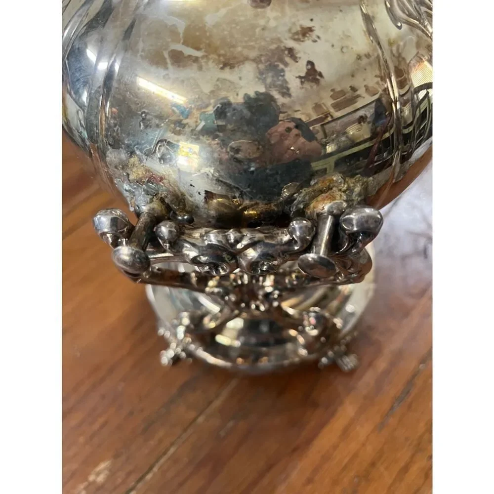 N/A vintage towle