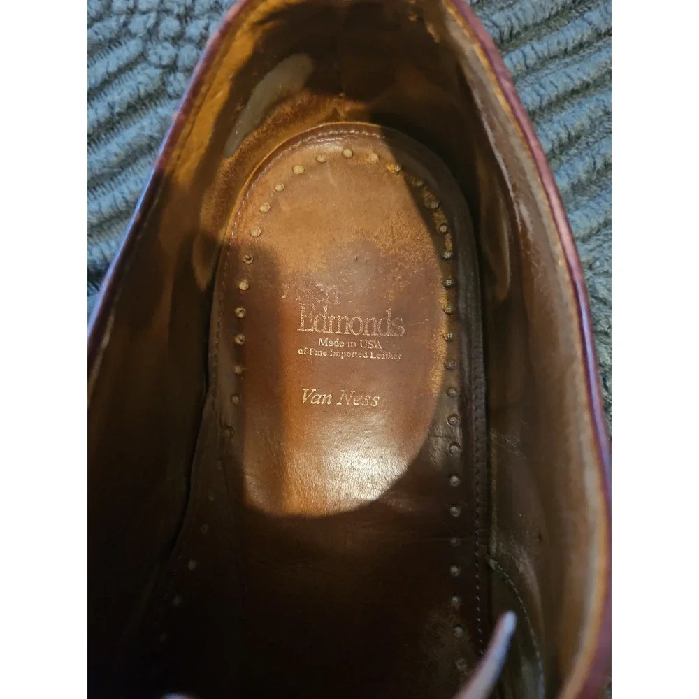 Allen Edmonds excellent ships