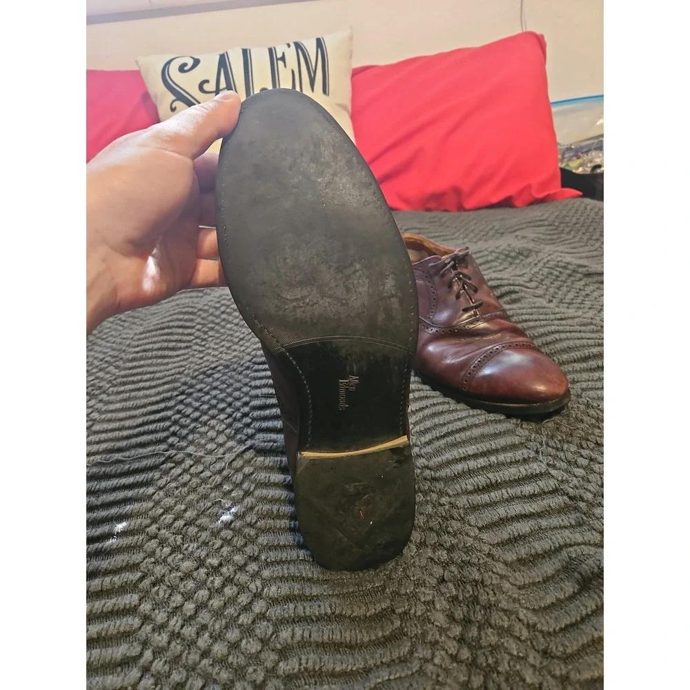 Allen Edmonds excellent ships