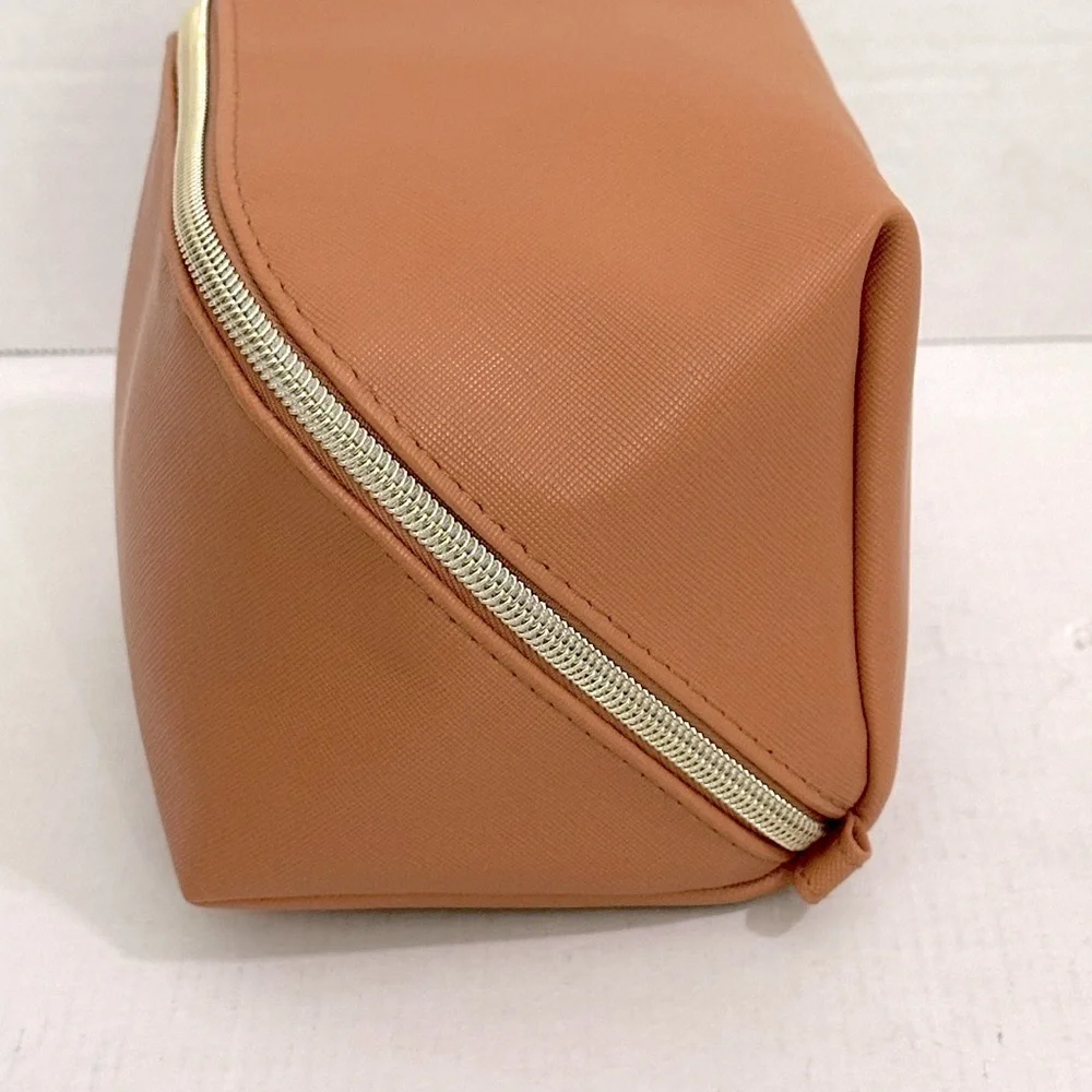Moroccan oil Tan travel Bag from recycled materials NWOT