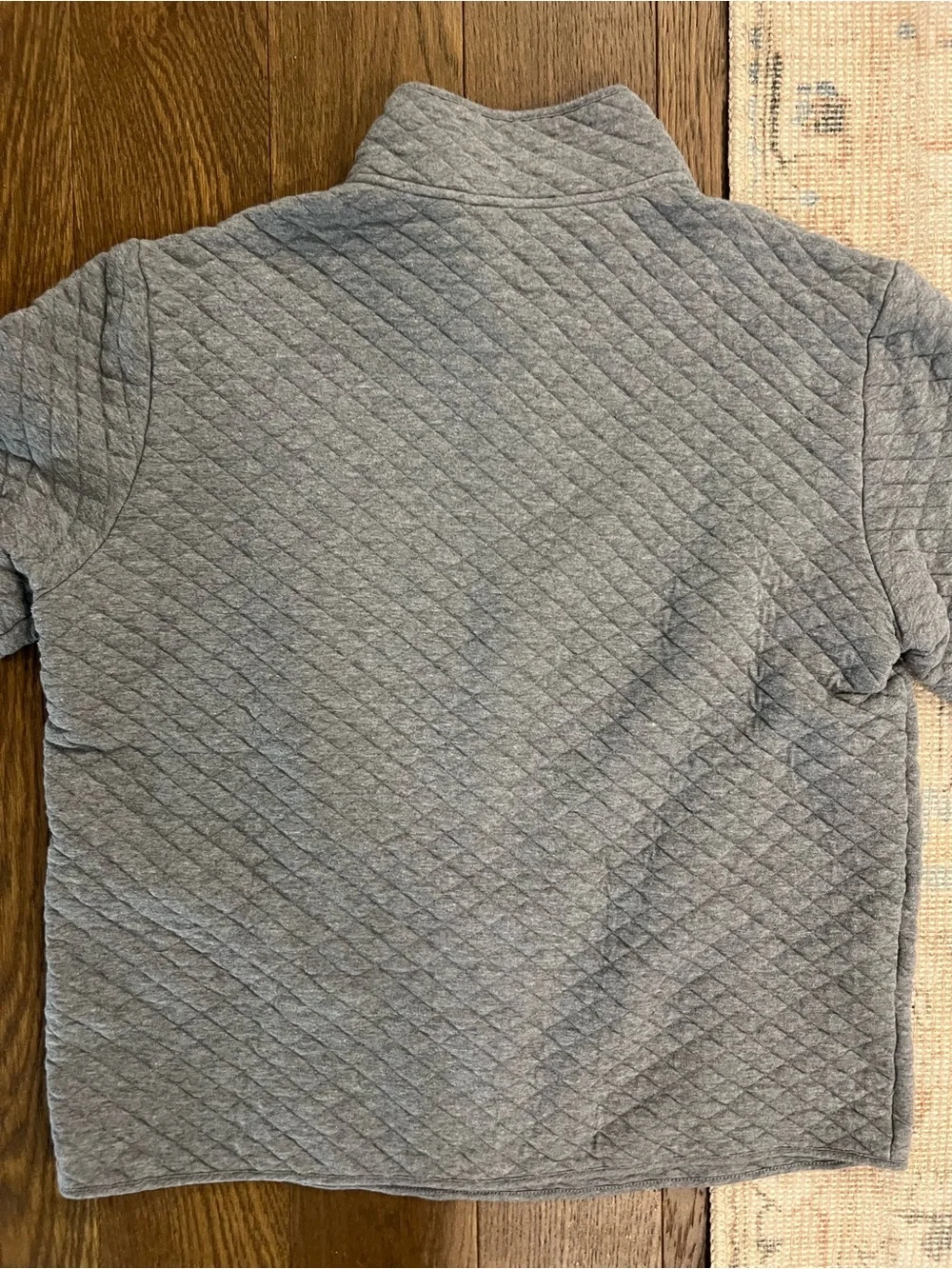 Banana Republic quilted half