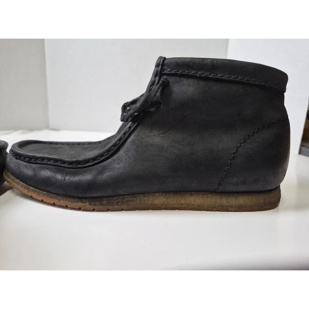 Clarks may offer photos