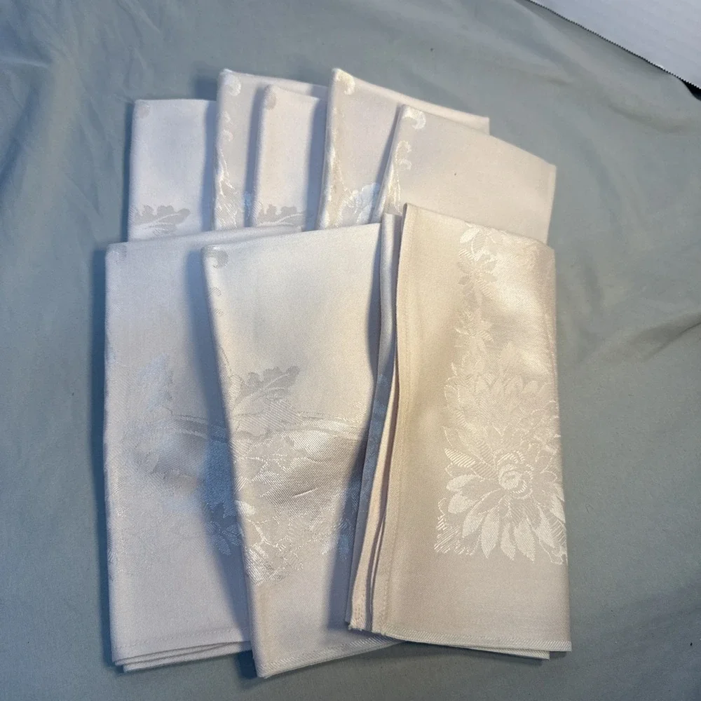 Vintage Pale Pink Damask Dinner Napkins Set of 8 Woven Floral Jacquard 1950s MCM