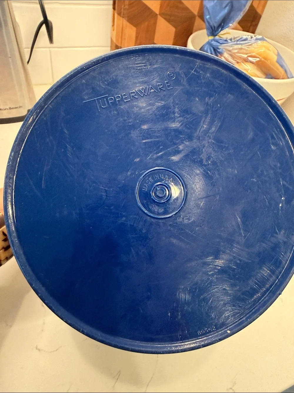 Tupperware durable blue