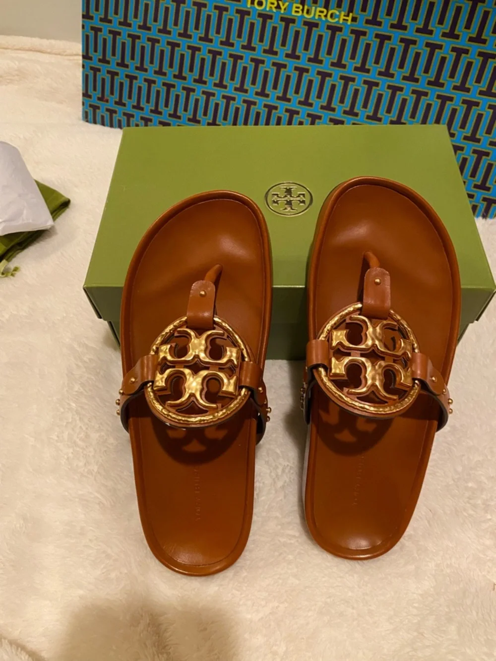 Tory Burch classic tory