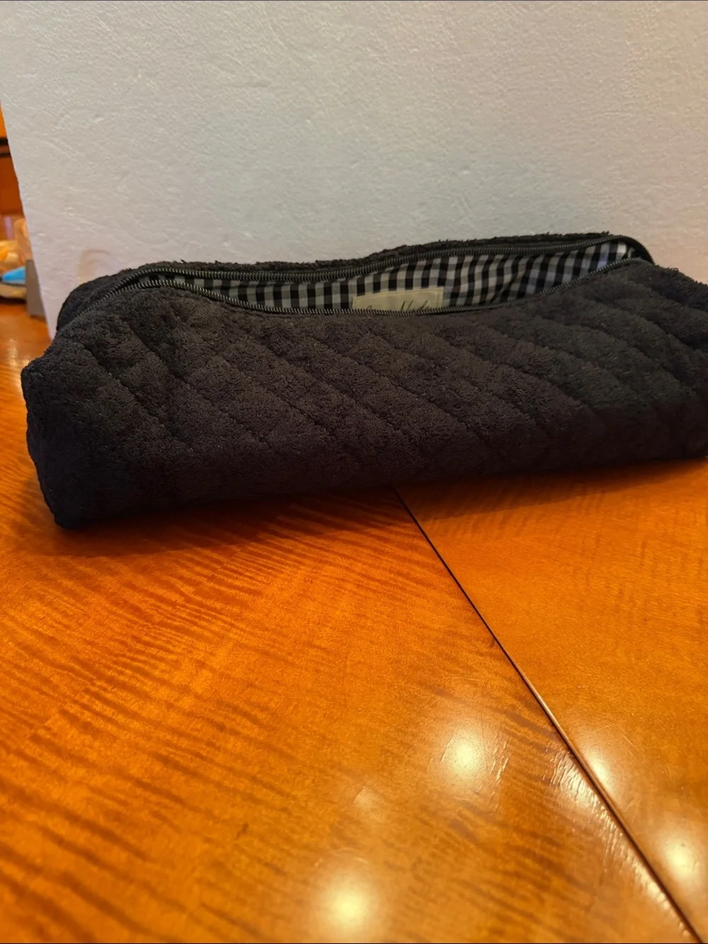Moon Nude black quilted