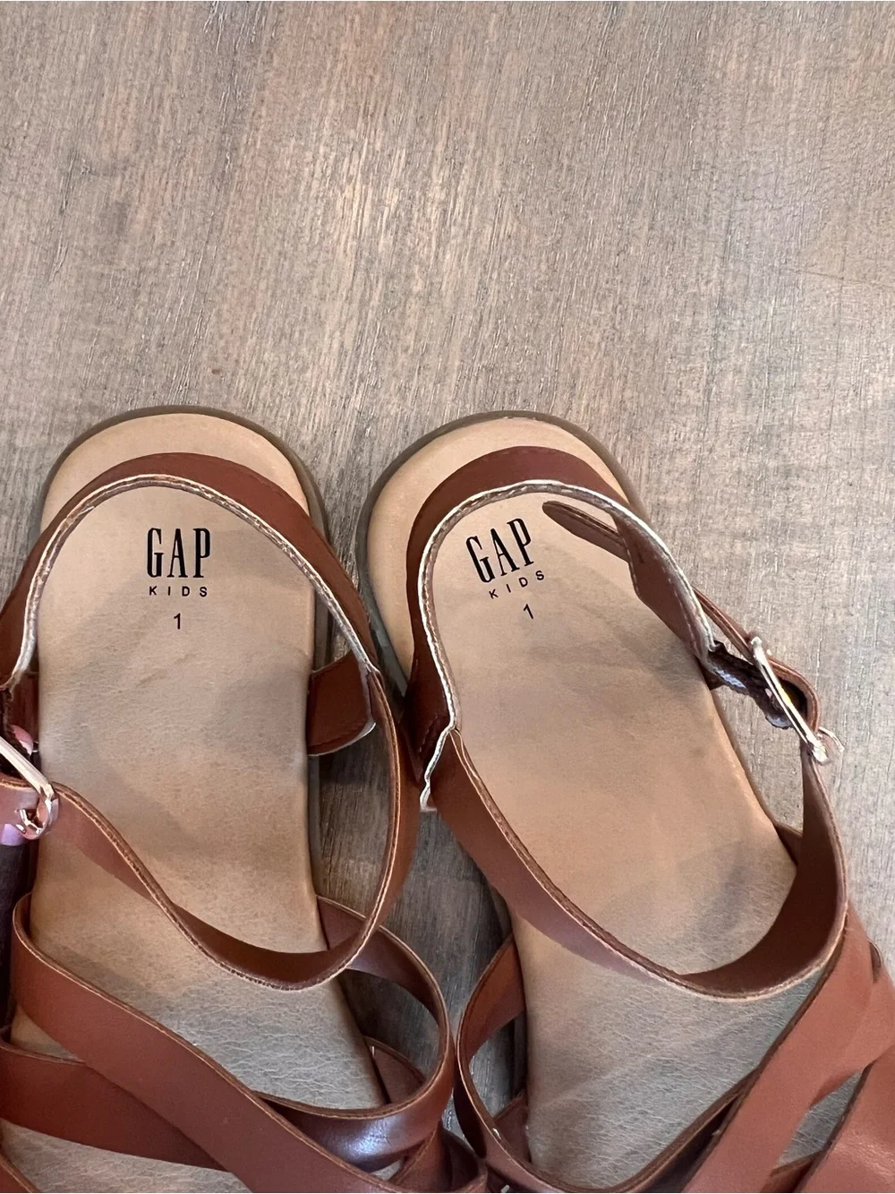 GAP kids strap