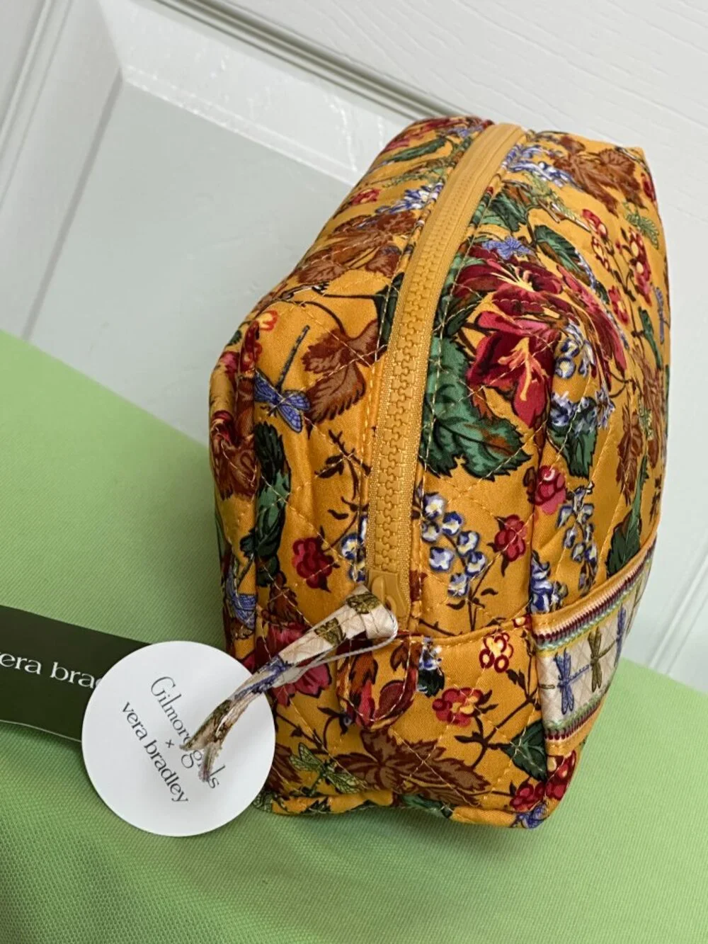 VERA BRADLEY X GILMORE GIRLS show your