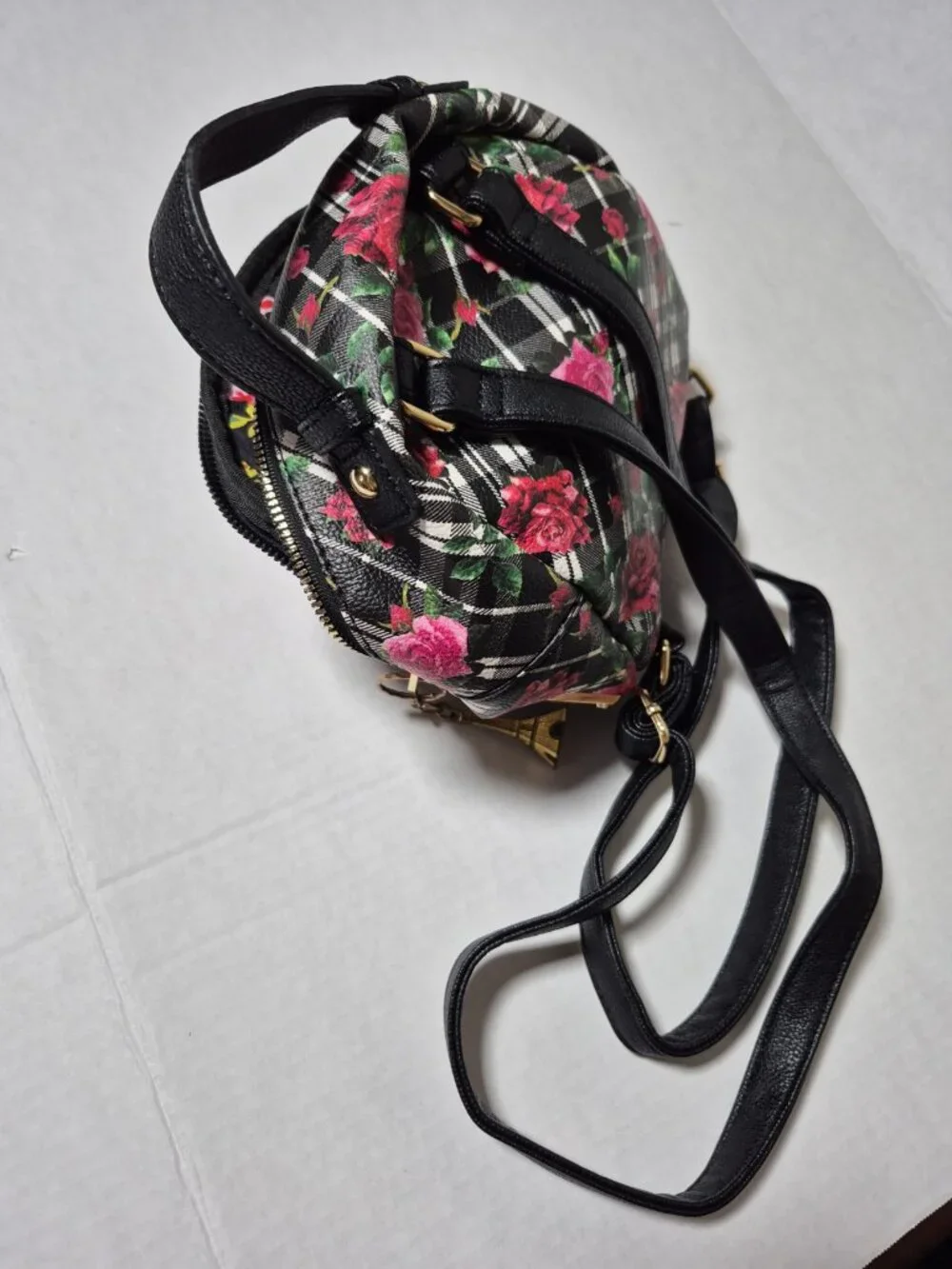 Betsey Johnson adorable betsey