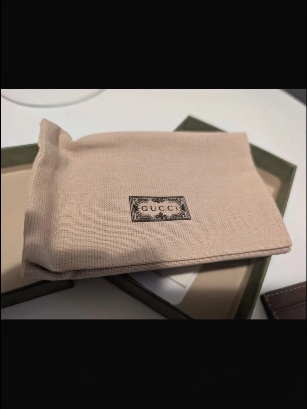 Gucci slim card