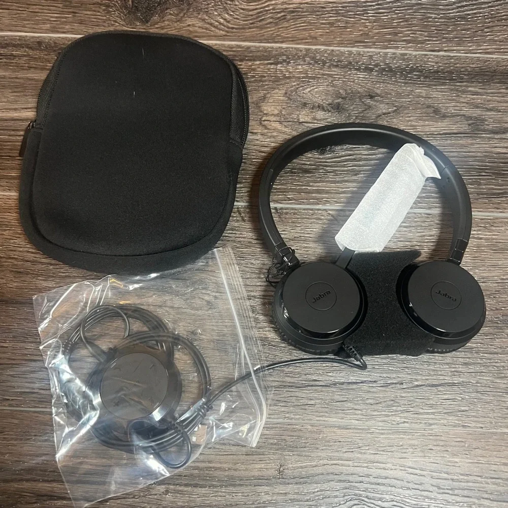 Jabra Evolve 40 MS Stereo Wired Headset Microsoft Teams USB 3.5mm ENC060 Black