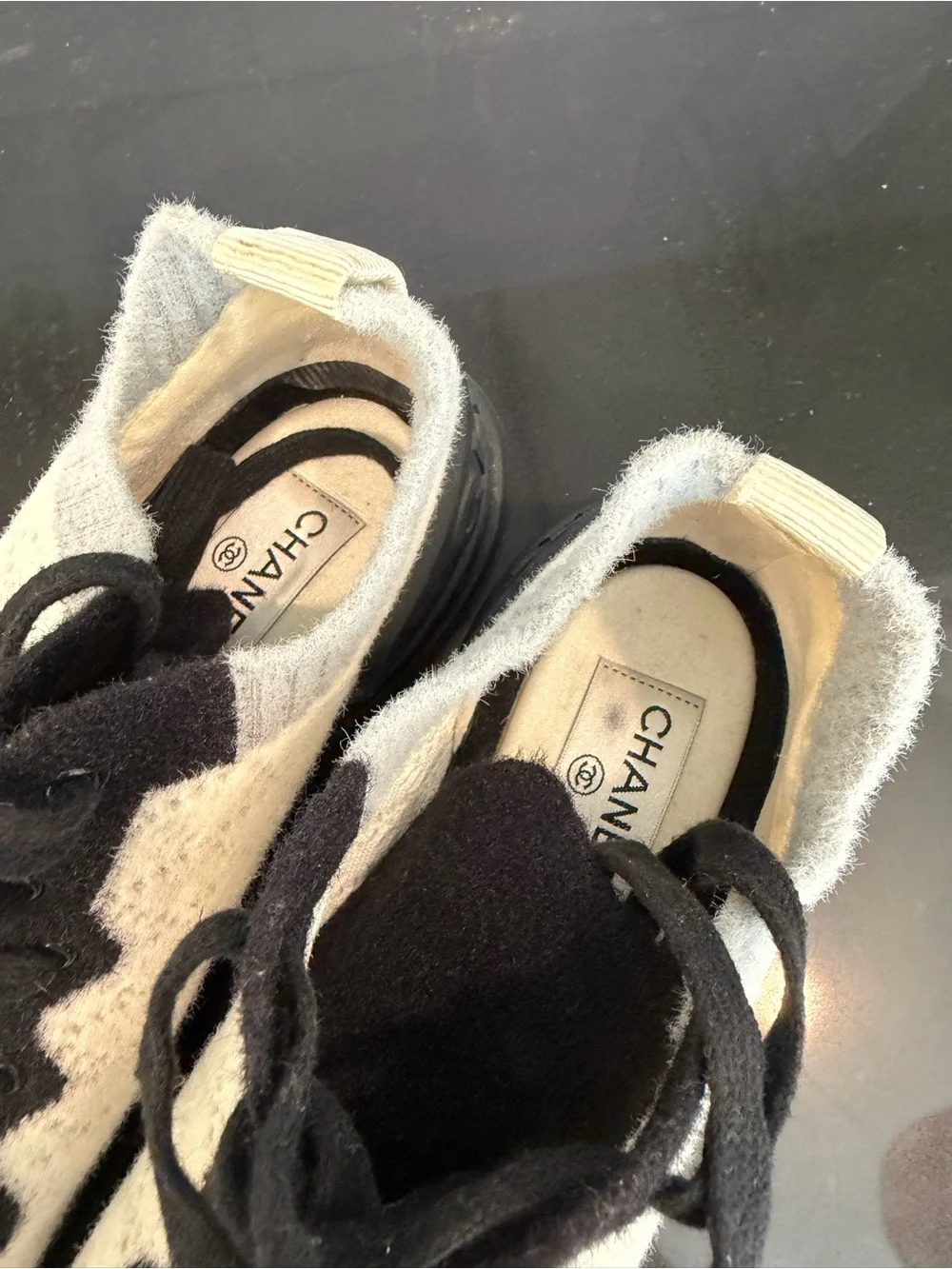 CHANEL lightweight knit