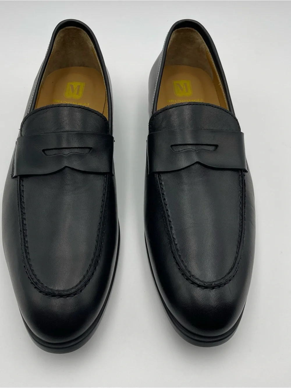 Bruno Magli refined black