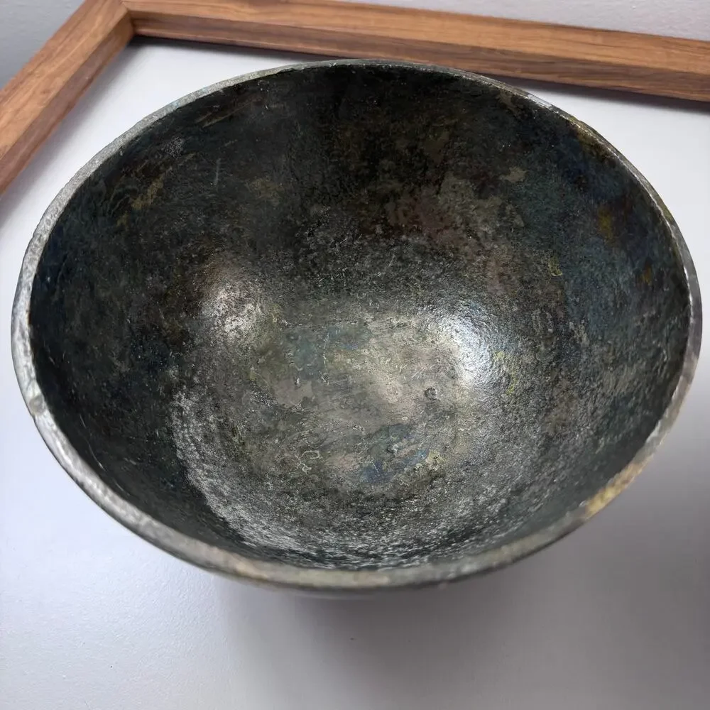 Unbranded pedestal bowls