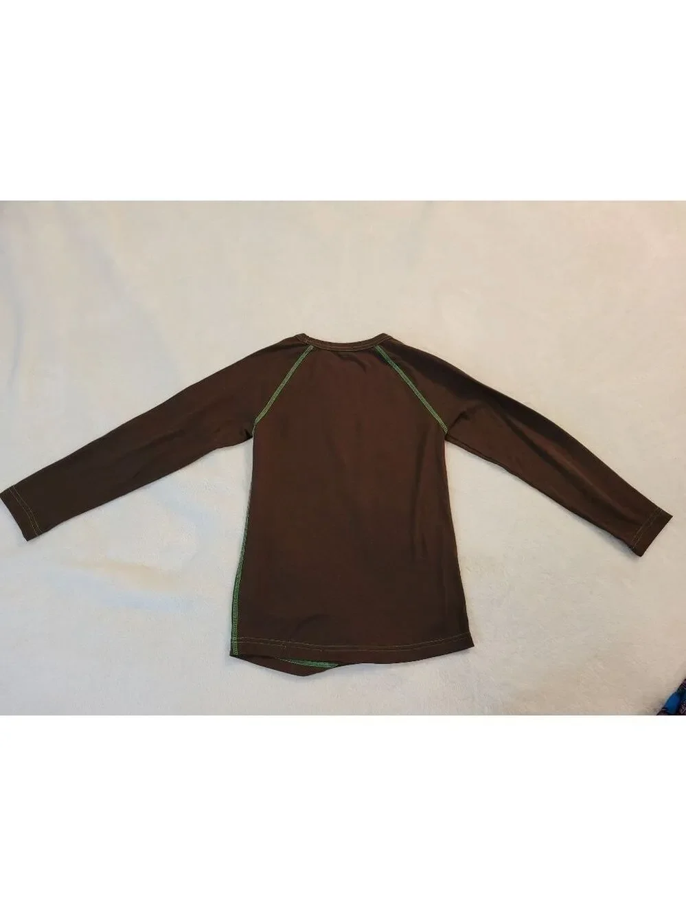 Unbranded matching medium lake
