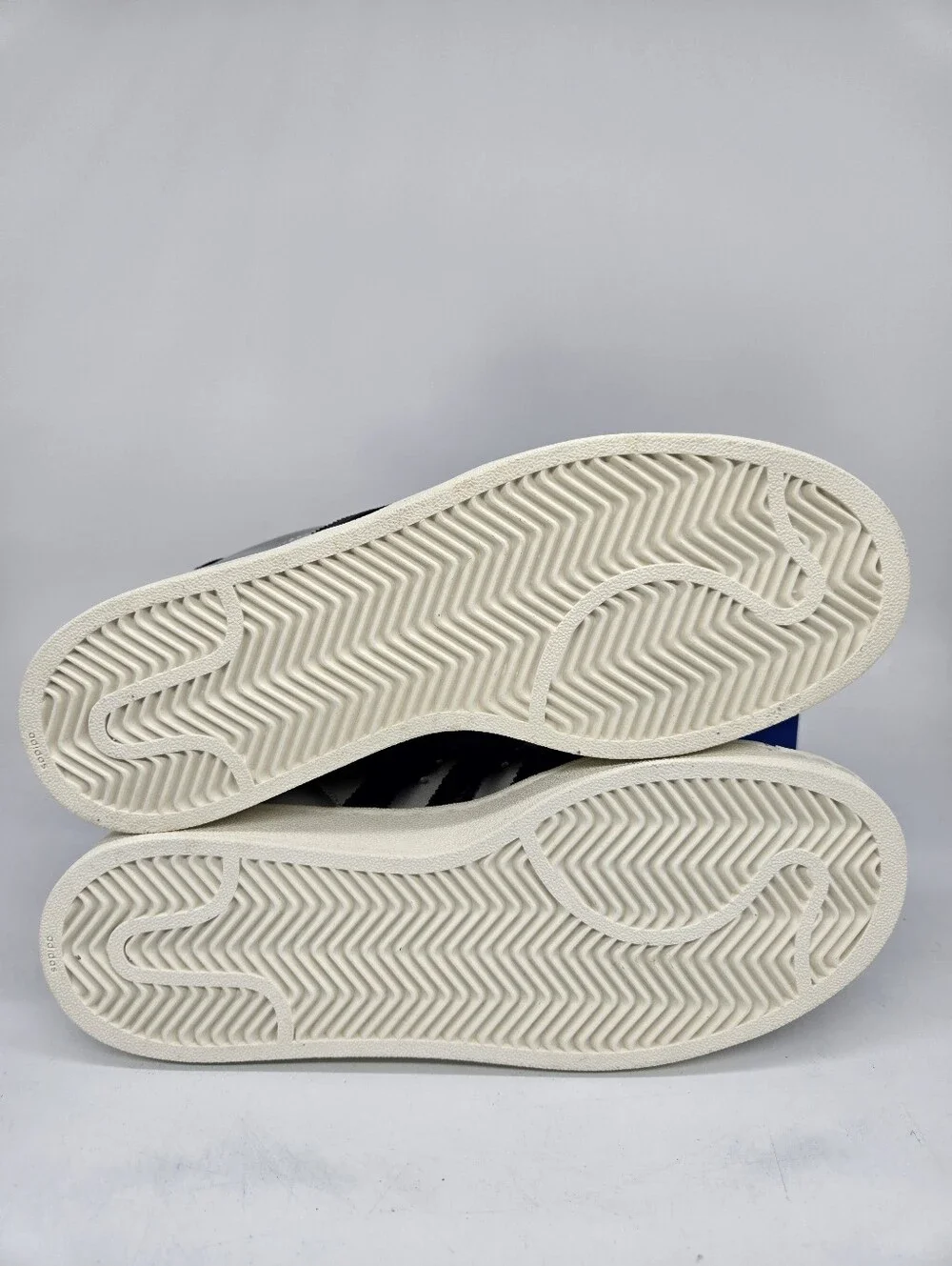 adidas women superstar