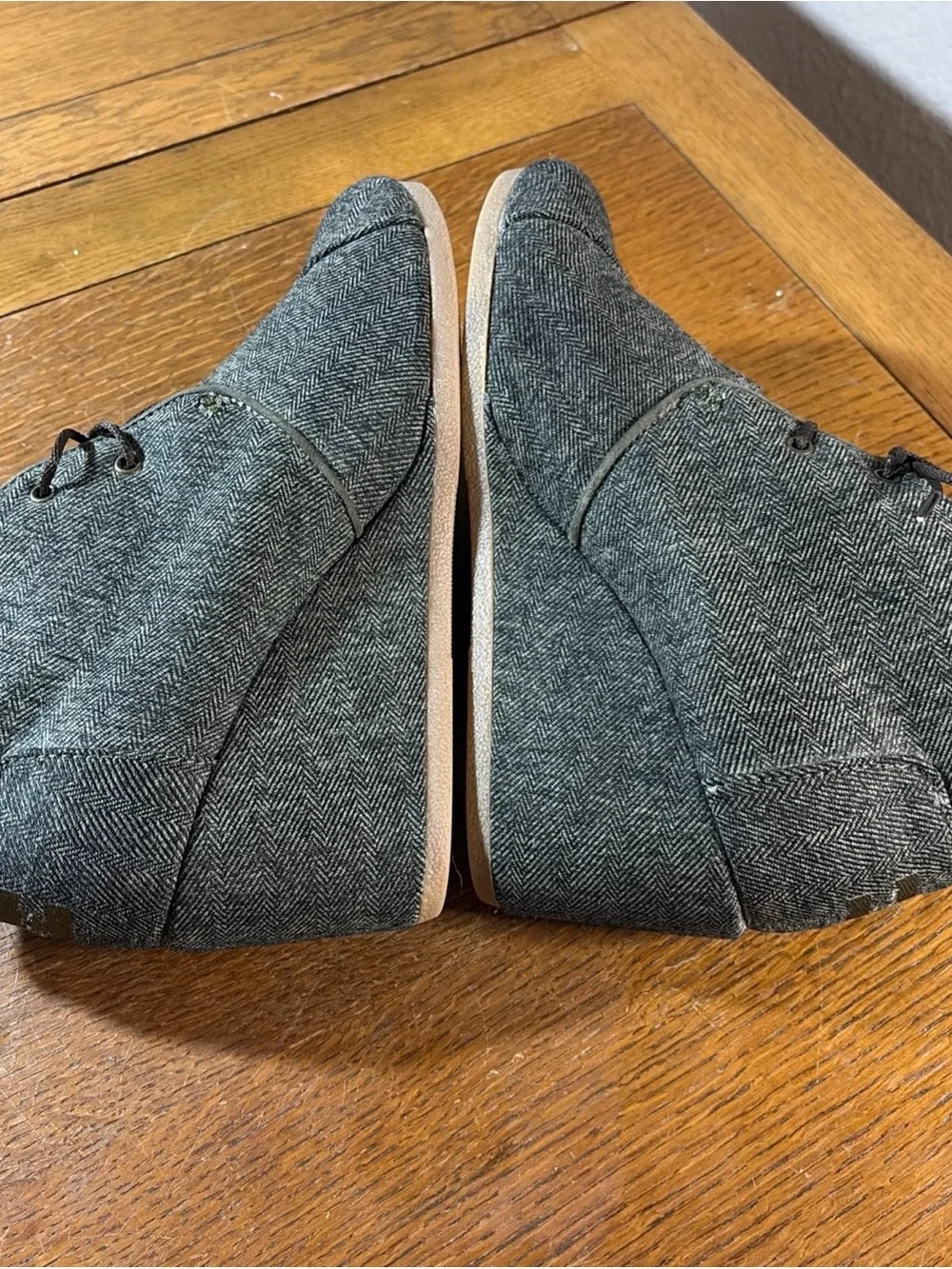 Toms wedge booties