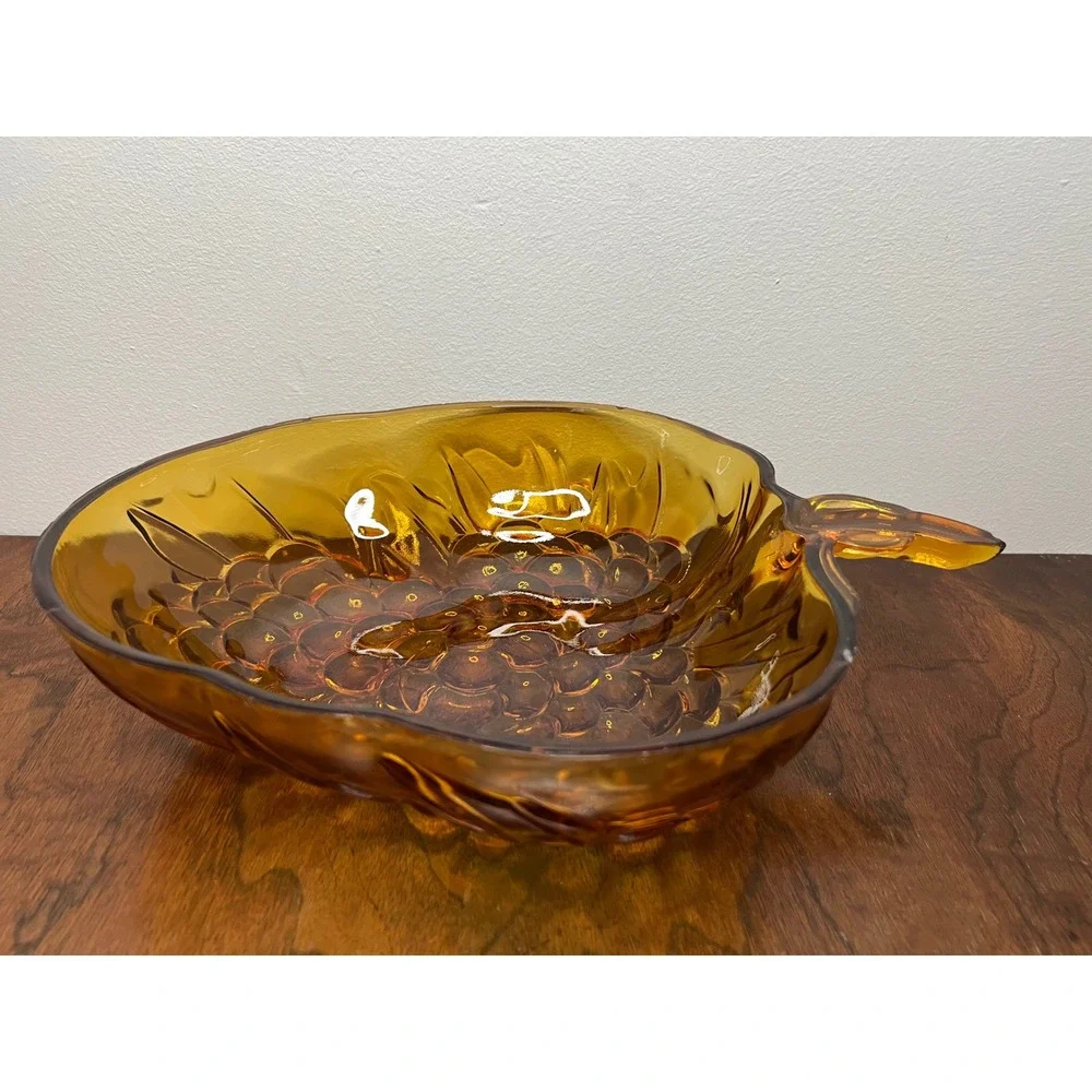 Indiana Glass Co. vintage fruit