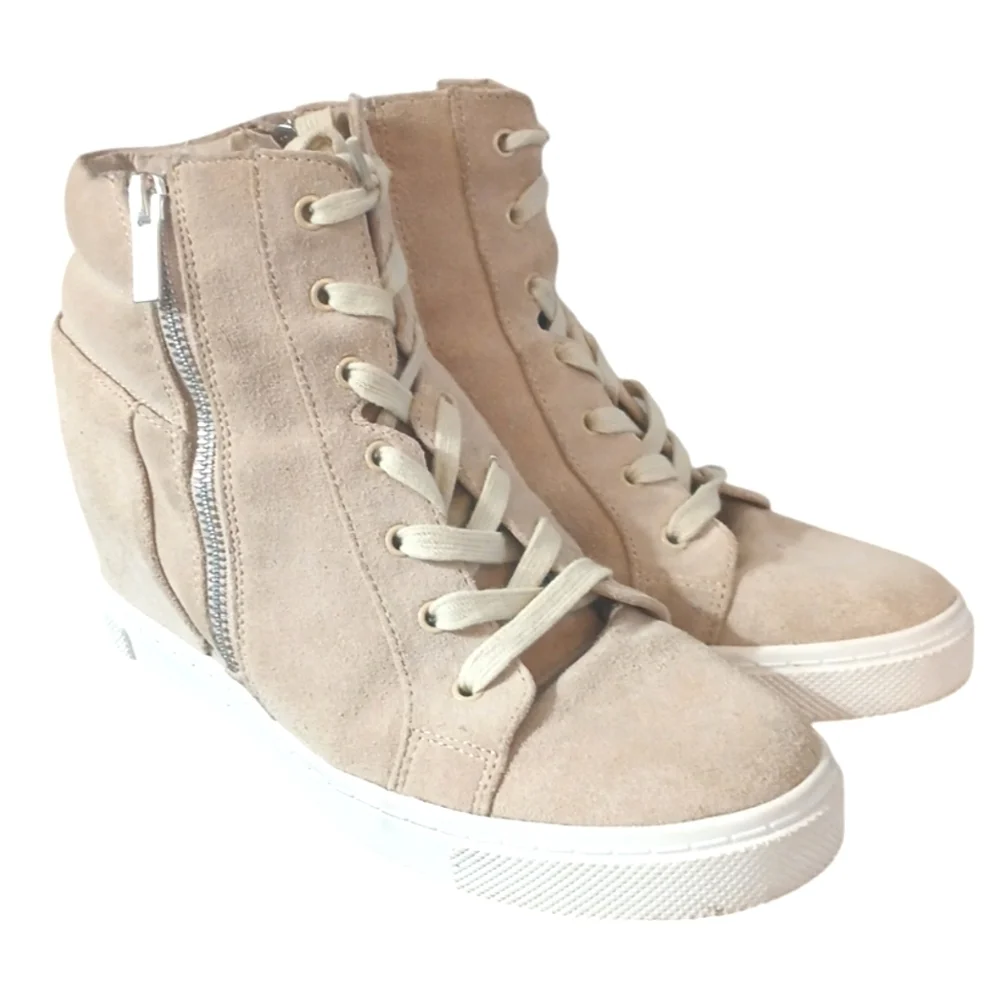 Gianni Bini genuine suede