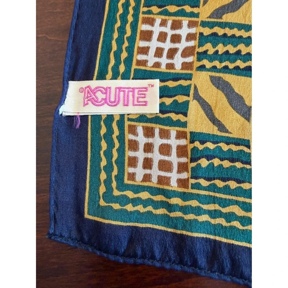 Acute vintage silk