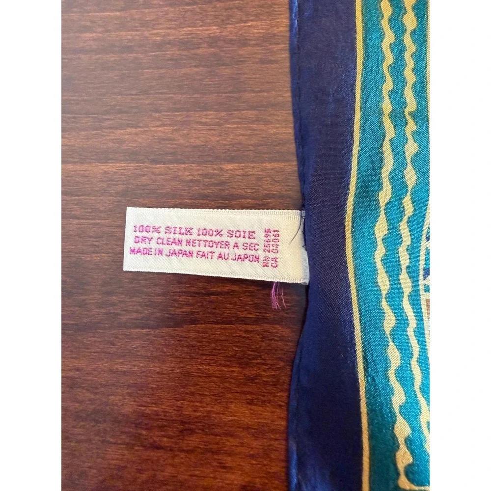 Acute vintage silk