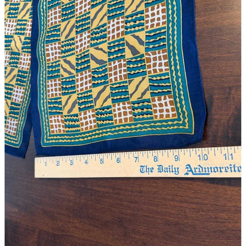 Acute vintage silk