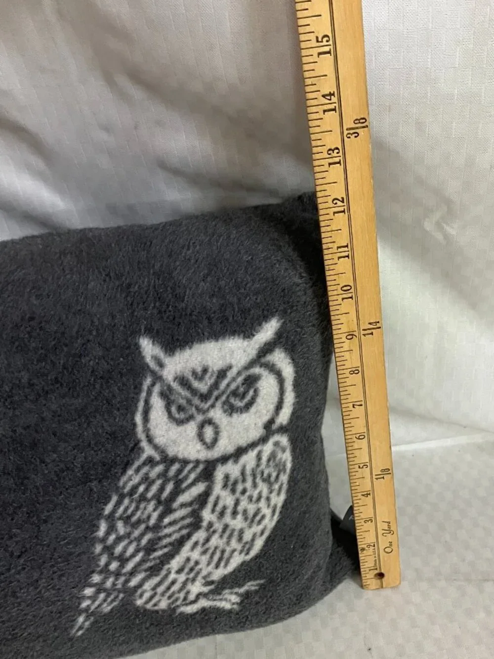 Pod decorative owl