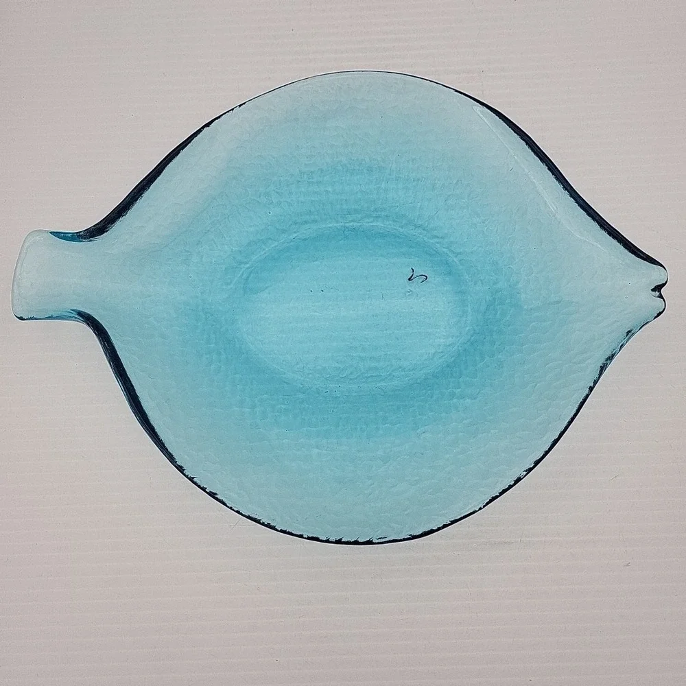 Fish‎ Shape Clear Glass Serving Dish Aqua Turquoise Blue Fish Plate 10.5