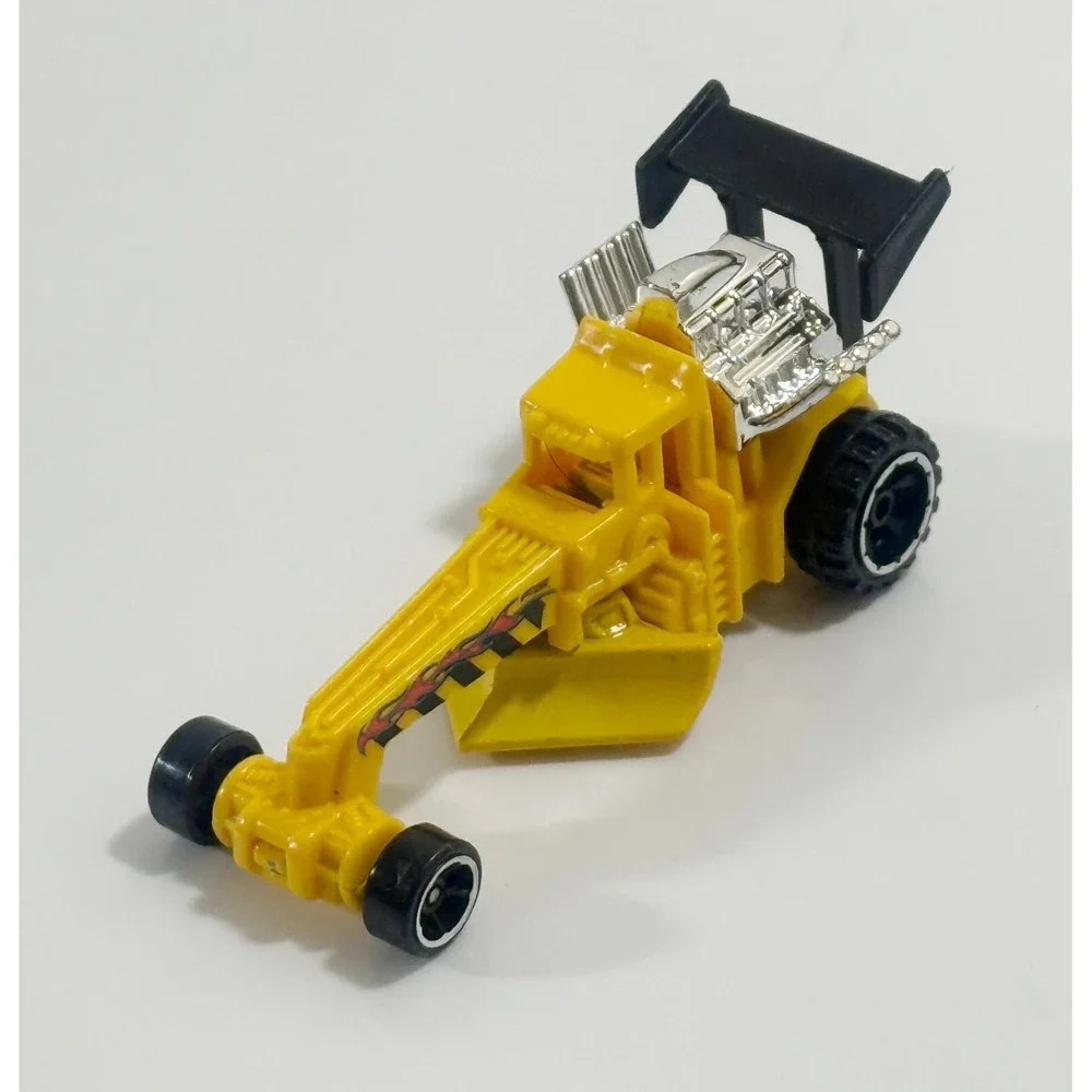 Hot Wheels Street Cleaver‎ Sports Car 1:64 Scale Loose Yellow Miniature Toy Car