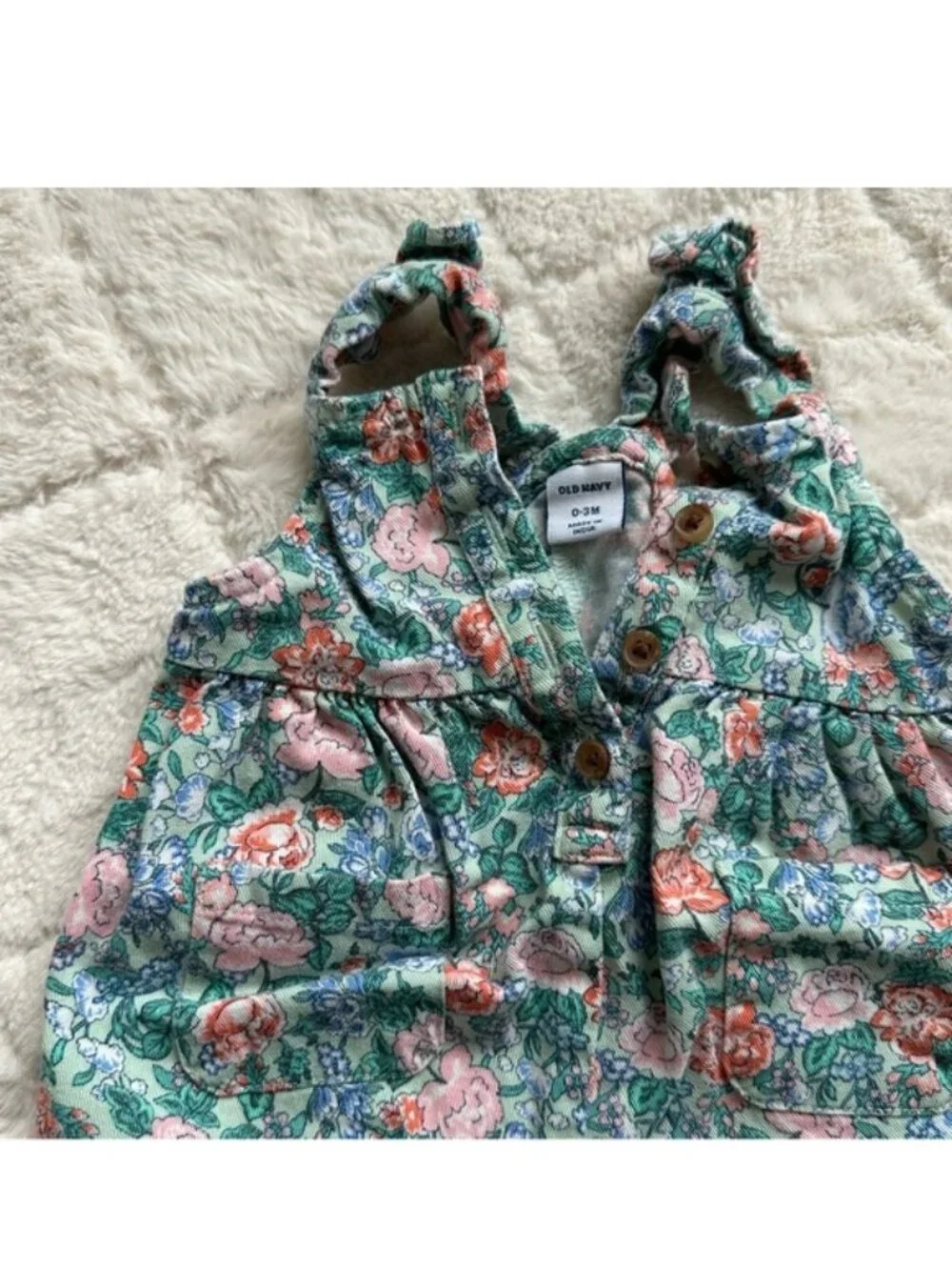 Old Navy brand old