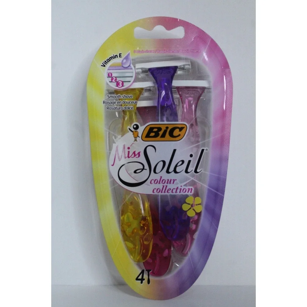Bic Miss SOLEIL Razor-  3 Blades per Razor, 4 Razor Each‎  SEALED Unopened Item