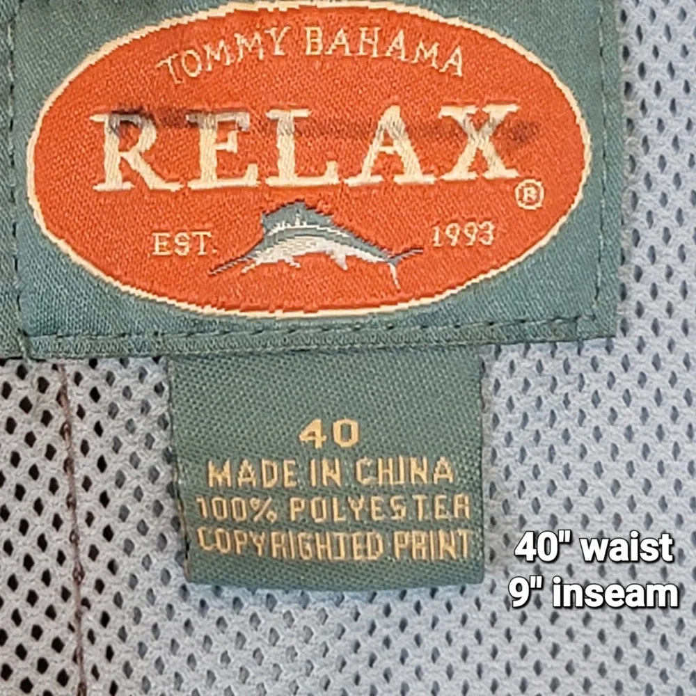 Tommy Bahama great lined