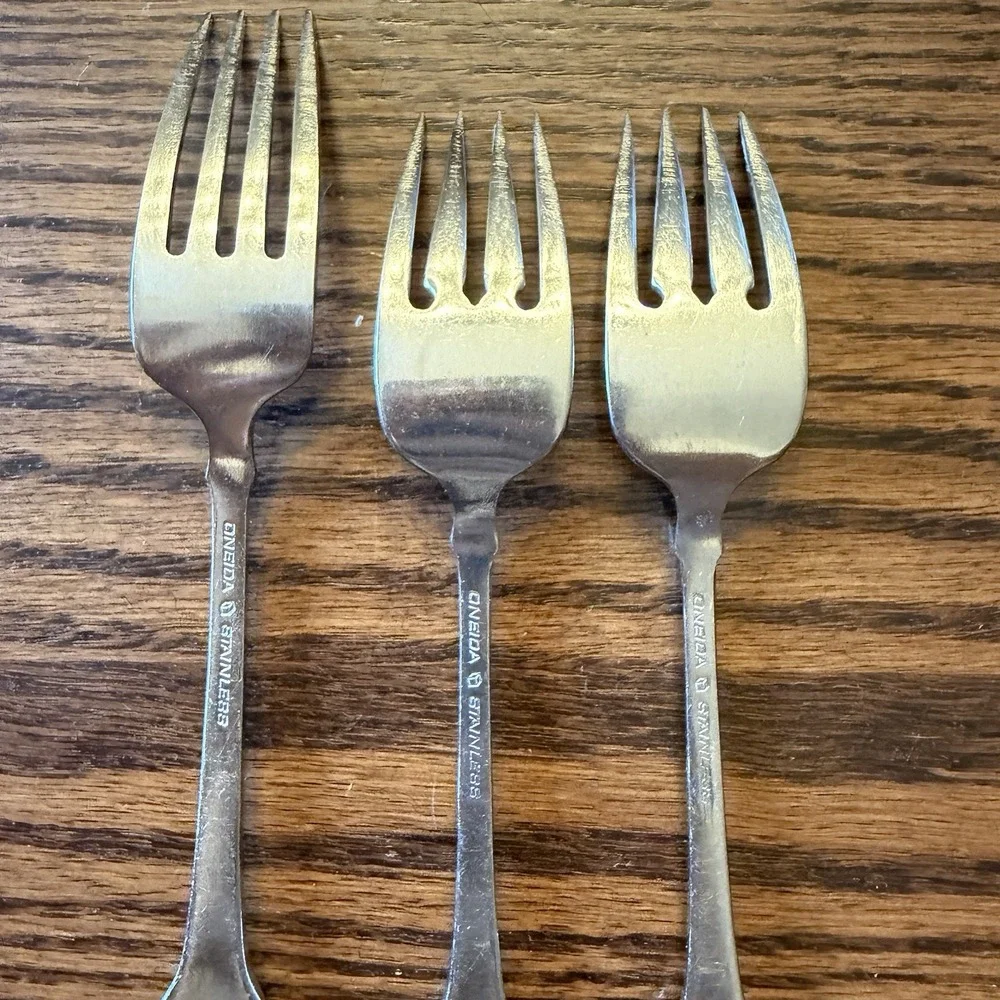 Oneida stainless flatware