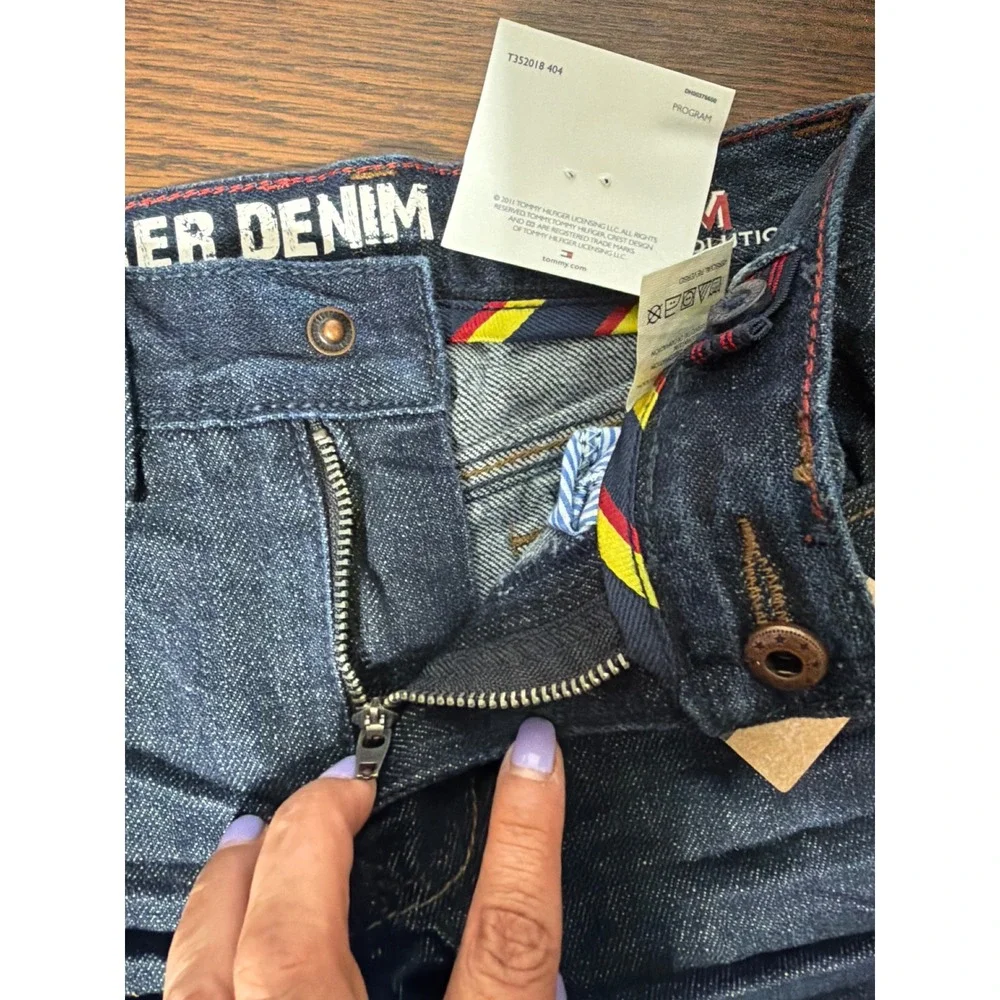 Tommy Hilfiger coordinated two