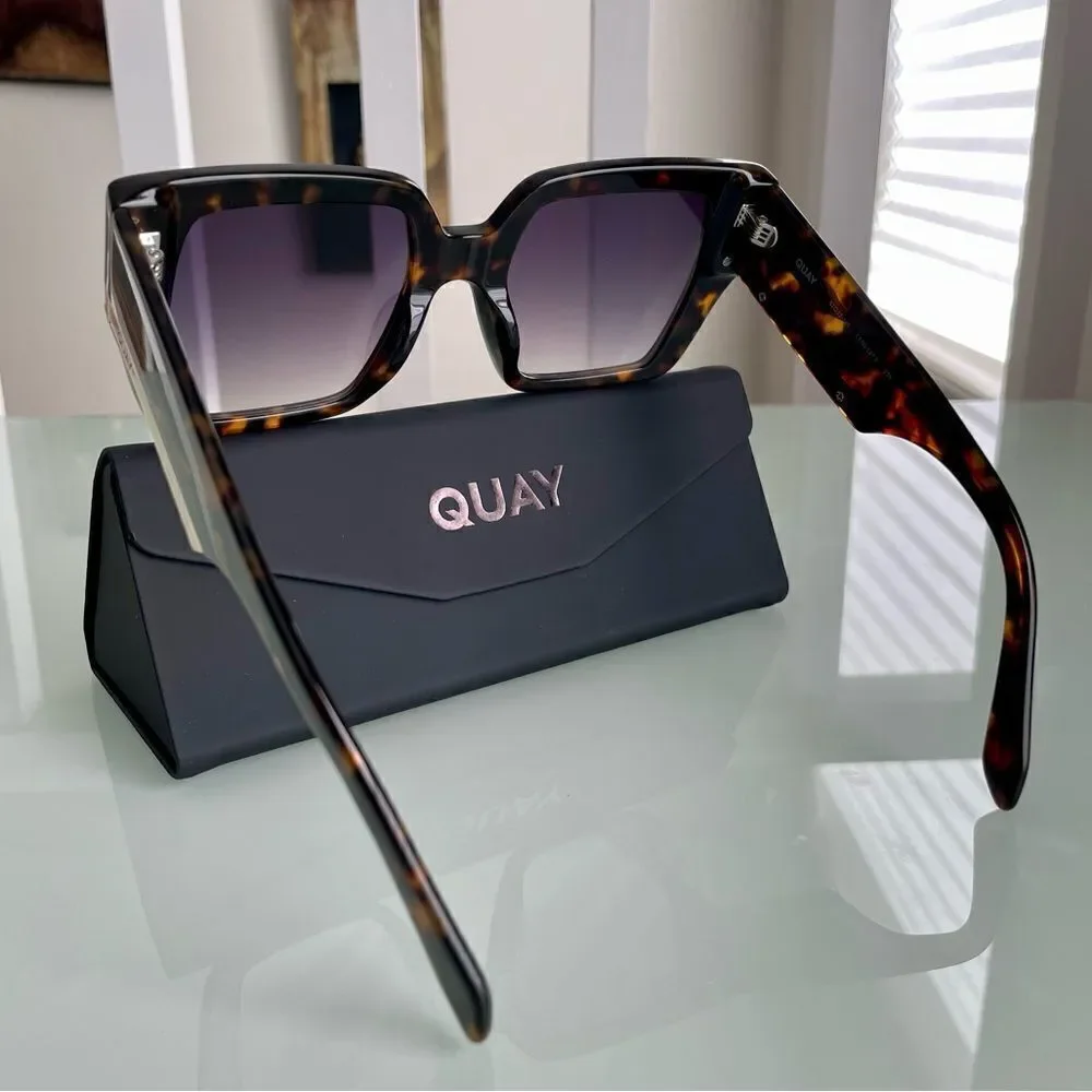 Quay Australia bold oversized