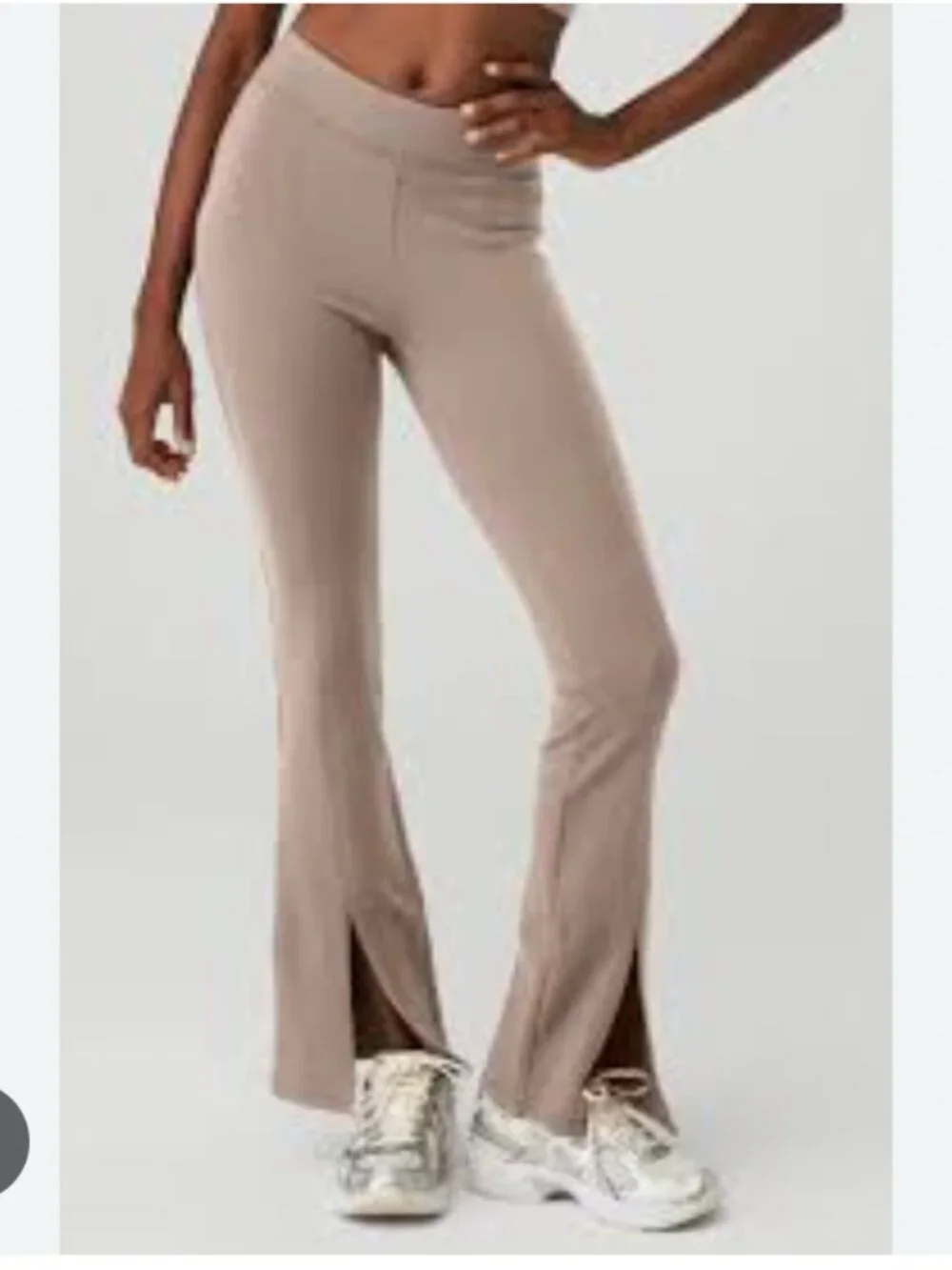 ALO Yoga alo airbrush
