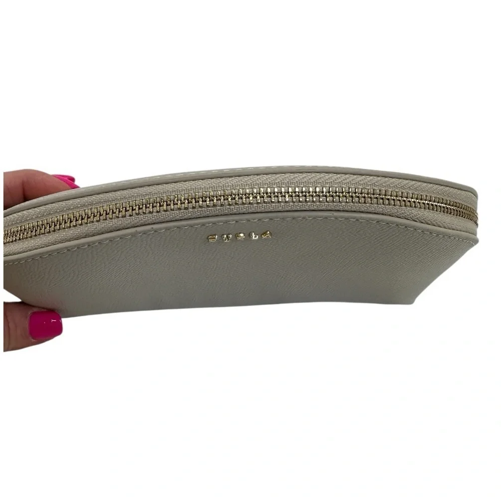 Furla classic large