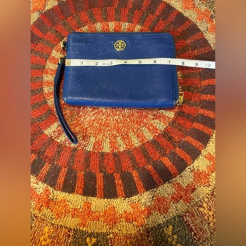 Tory Burch visible defects
