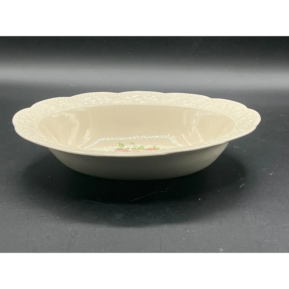 VINTAGE Edwin M‎ Knowles China Co USA CremeLace Serving Bowl. Marked 1933