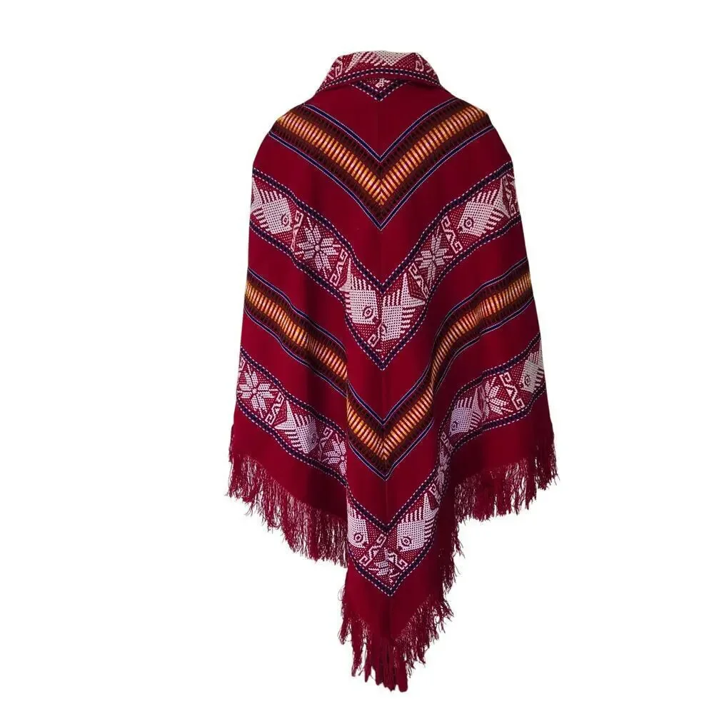Sisandina poncho approximately