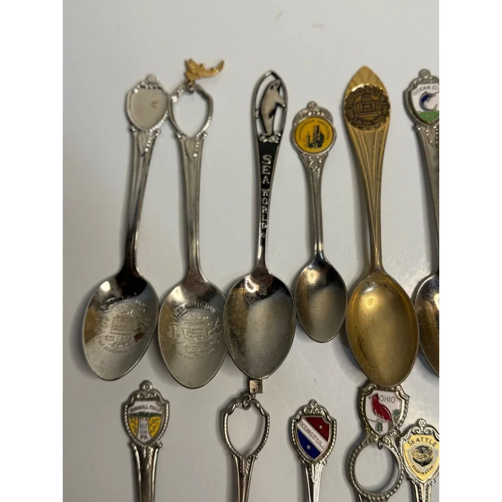 VTG Souvenir Spoon Lot Silver‎ Gold Tone Travel Tourism Collectible Mixed Set