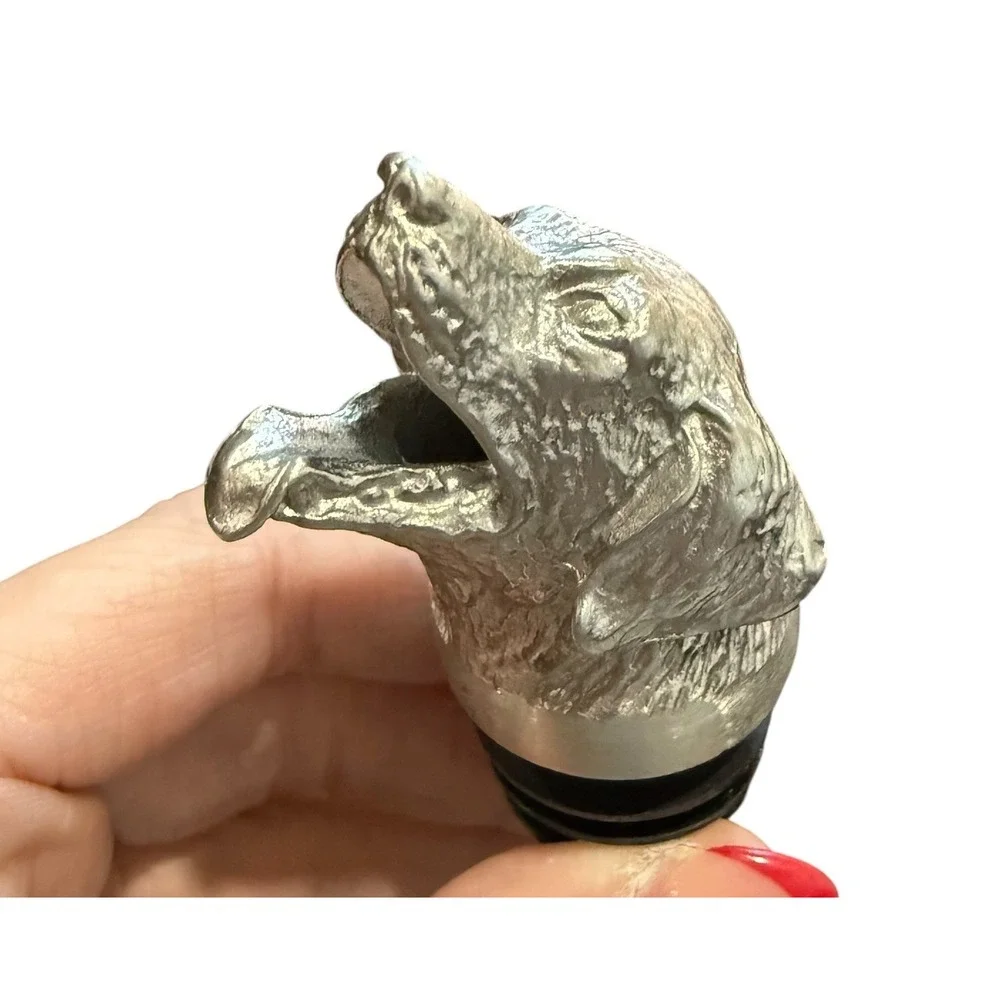 Menagerie wine pourer