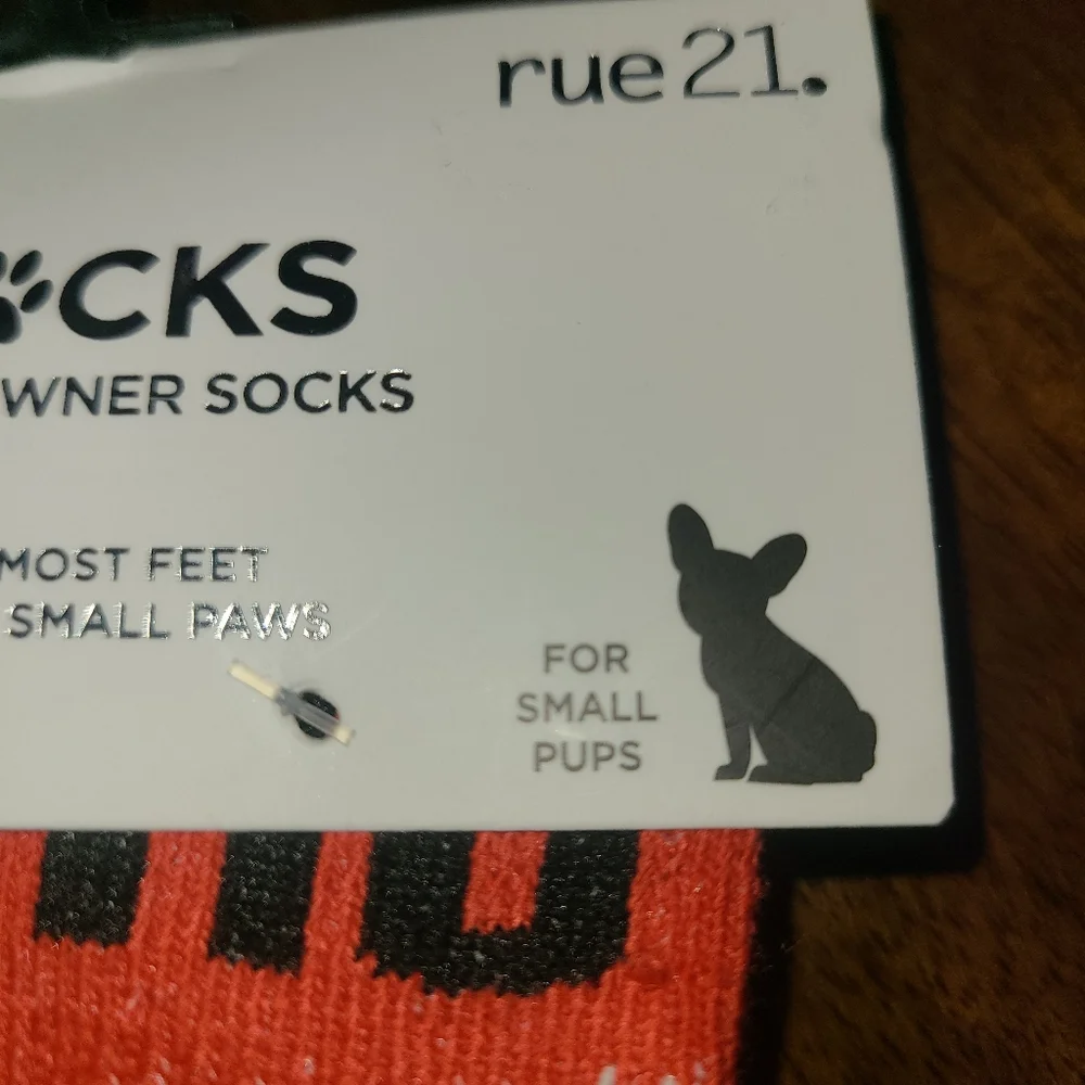 Rue21 pet socks