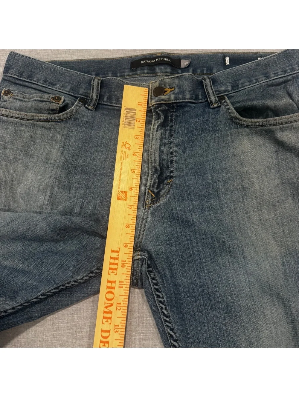 Banana Republic classic banana